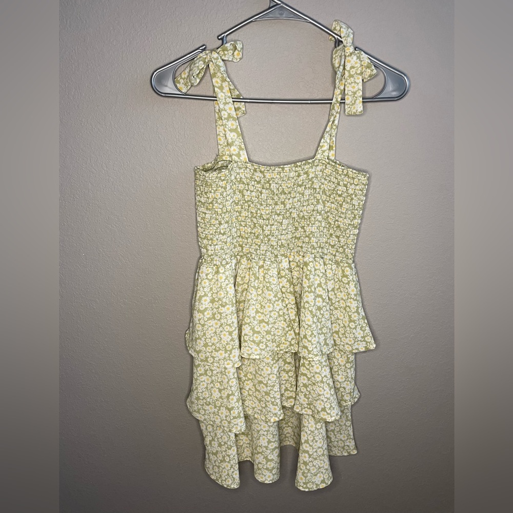 Floral Pattern Ruffle Dress - Picture 2 of 2